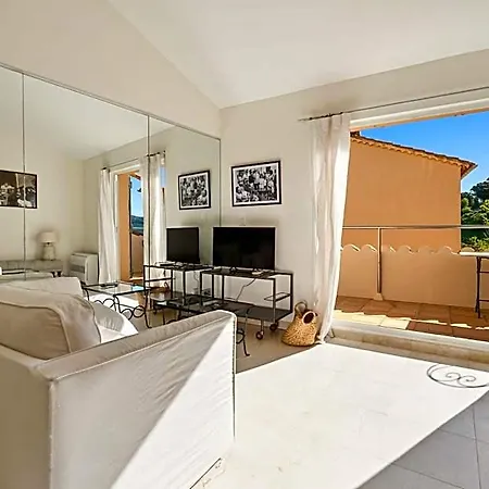 Ξενοδοχείο Cozy - 2p - Buttes-chaumont 2*