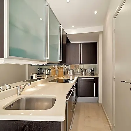 Hotel Cozy - 2p - Buttes-chaumont Paris