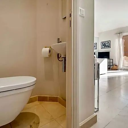 Hotel Cozy - 2p - Buttes-chaumont 2*